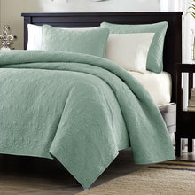Load image into Gallery viewer, King size Seafoam Green Blue Coverlet Set with Quilted Floral Pattern